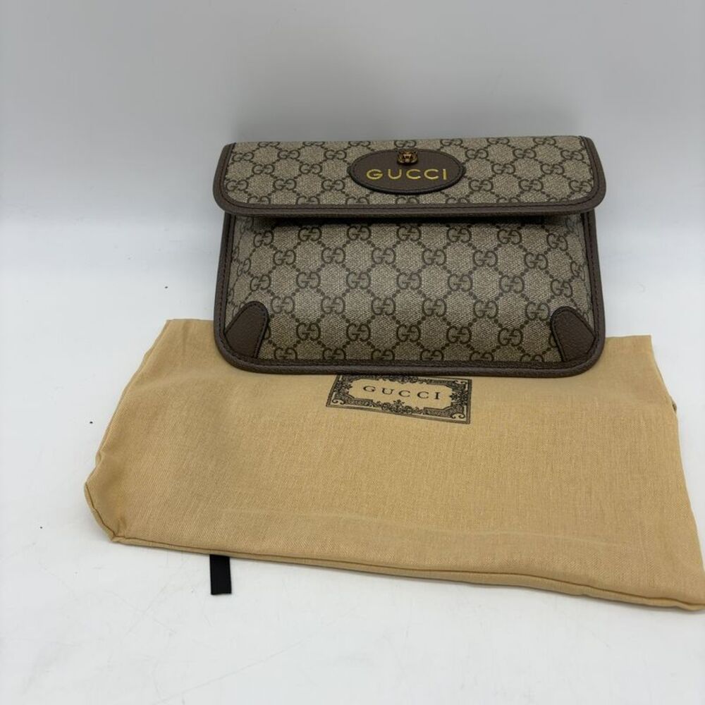 Gucci Supreme Belt Bag in Brown